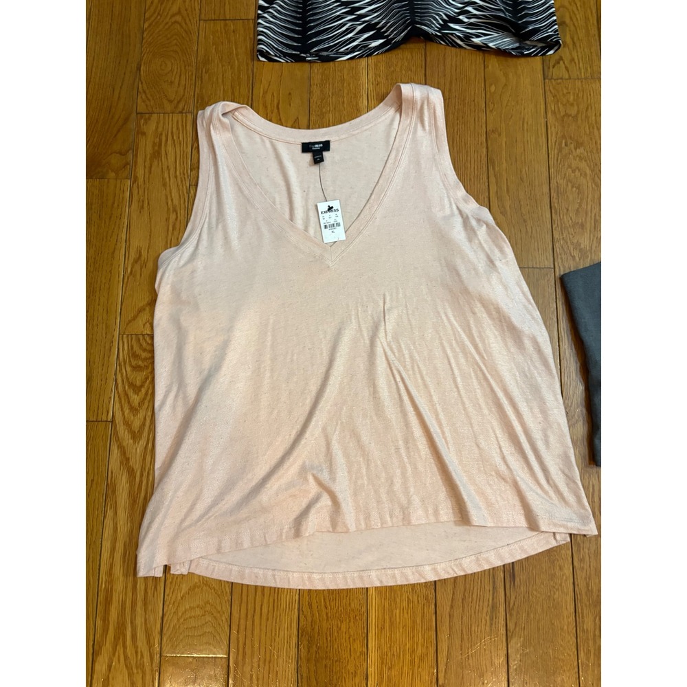 Express Womens Tops Bundle NWT Size XL Grey Mauve Pink Abstract 4 Piece Set - Picture 3 of 8